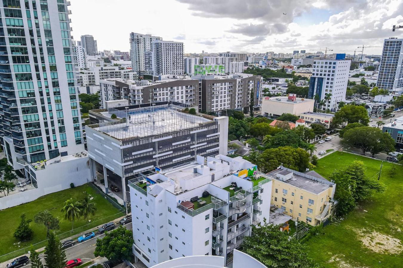 Subtle 2 Bed In Edgewater Near Downtown With Free Parking Apartment Miami Ngoại thất bức ảnh