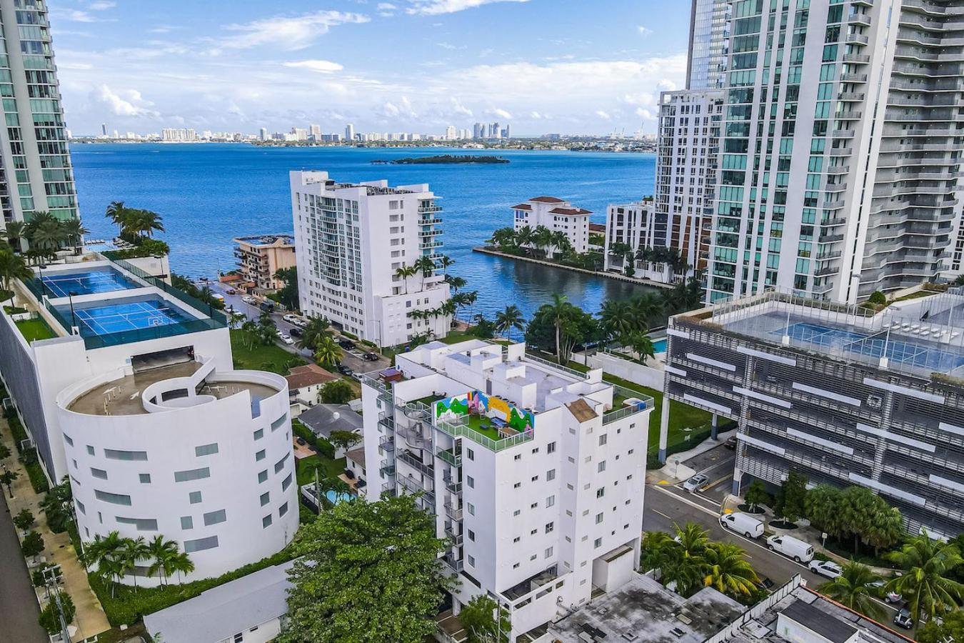 Subtle 2 Bed In Edgewater Near Downtown With Free Parking Apartment Miami Ngoại thất bức ảnh